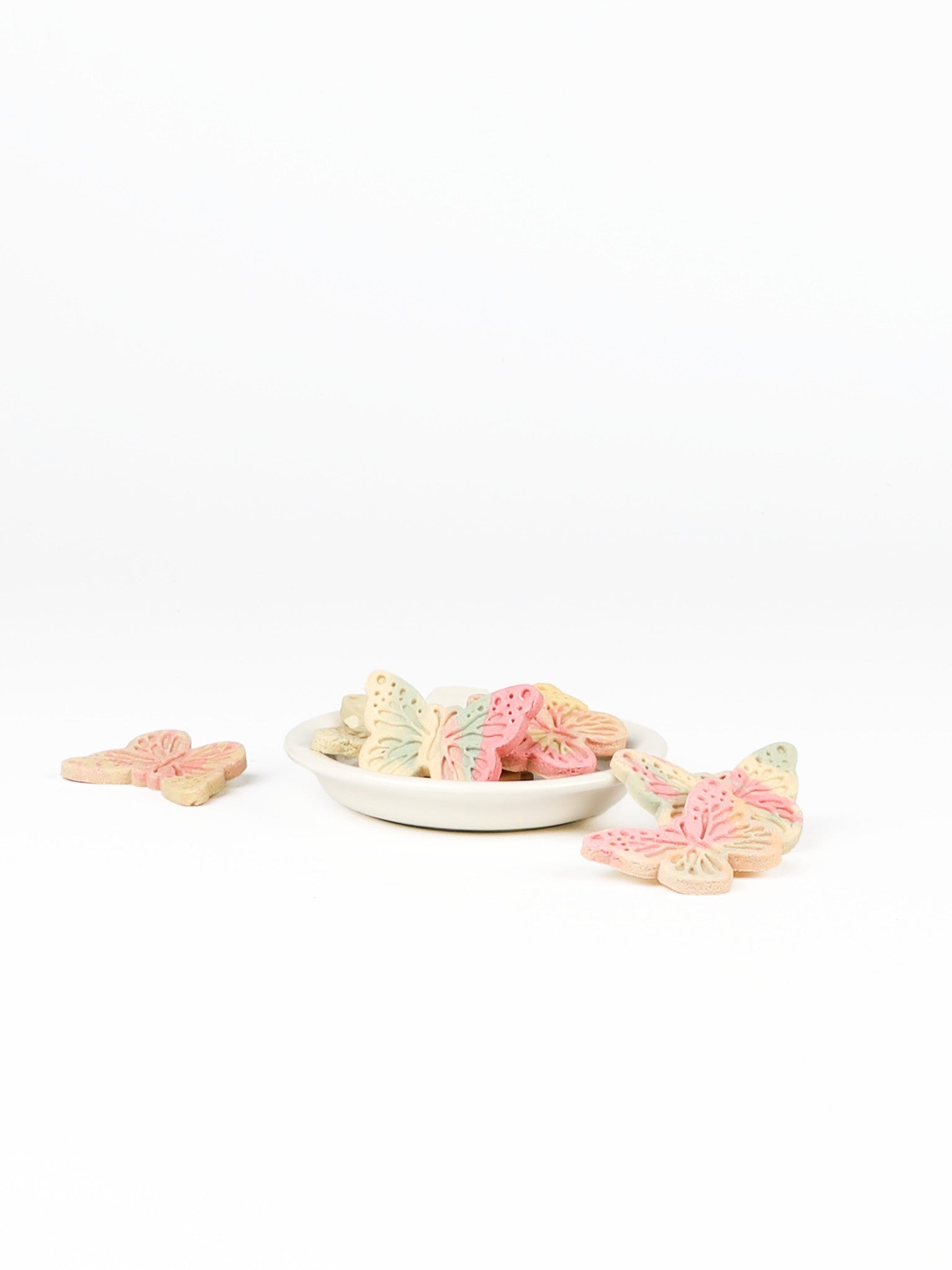 chewtrue-butterfly-shaped-cookies