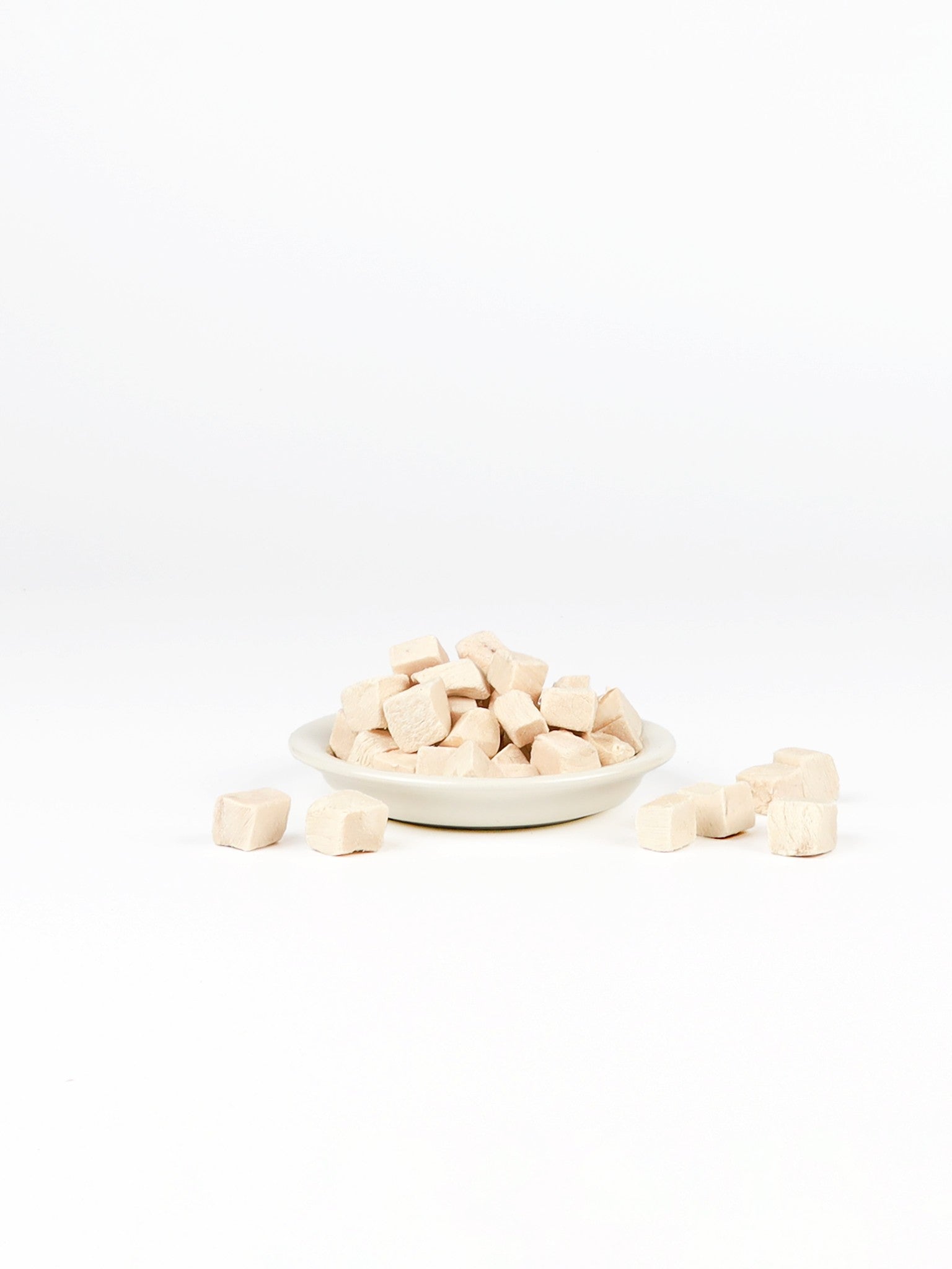 chewtrue-freeze-dried-chicken-breast-cubes