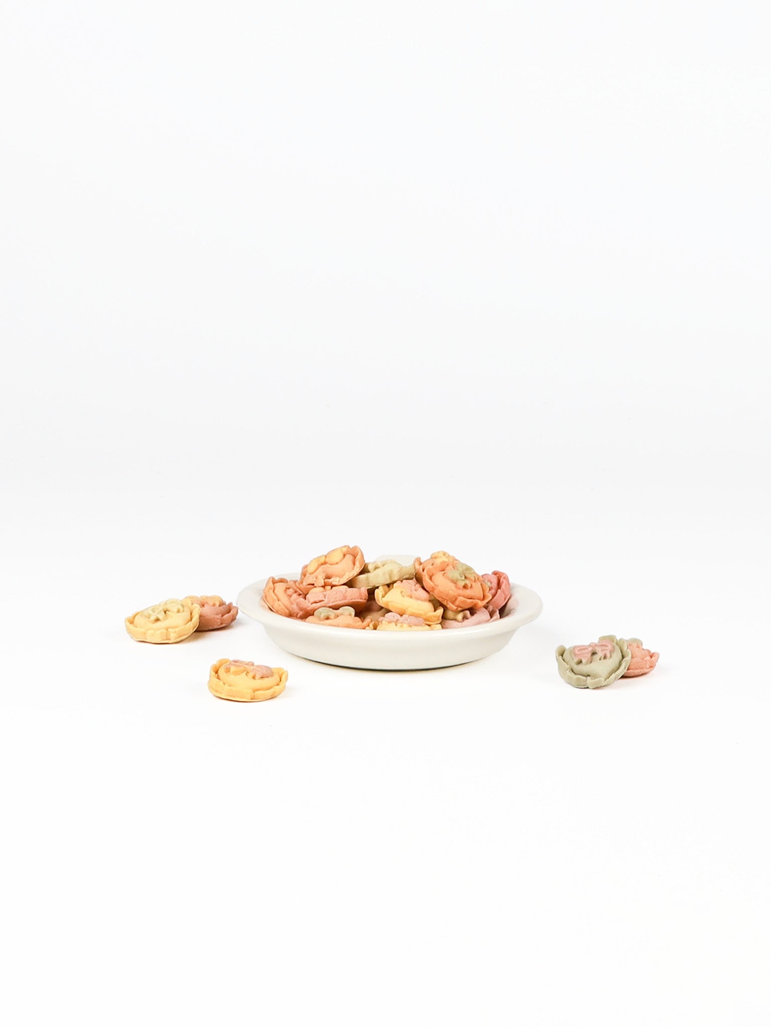 chewtrue-mini-heart-bow-biscuits