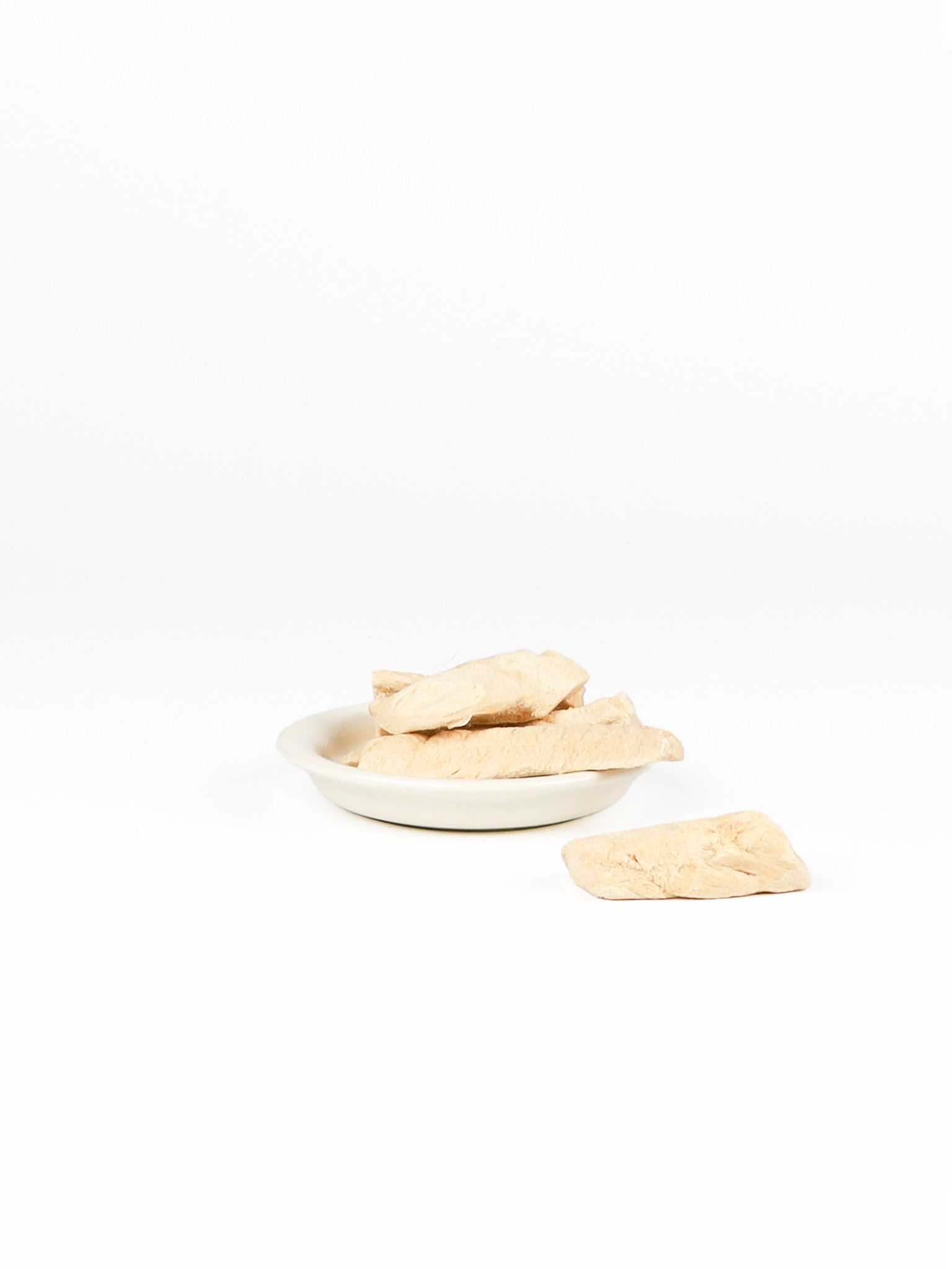 chewtrue-freeze-dried-rabbit-blood-cubes