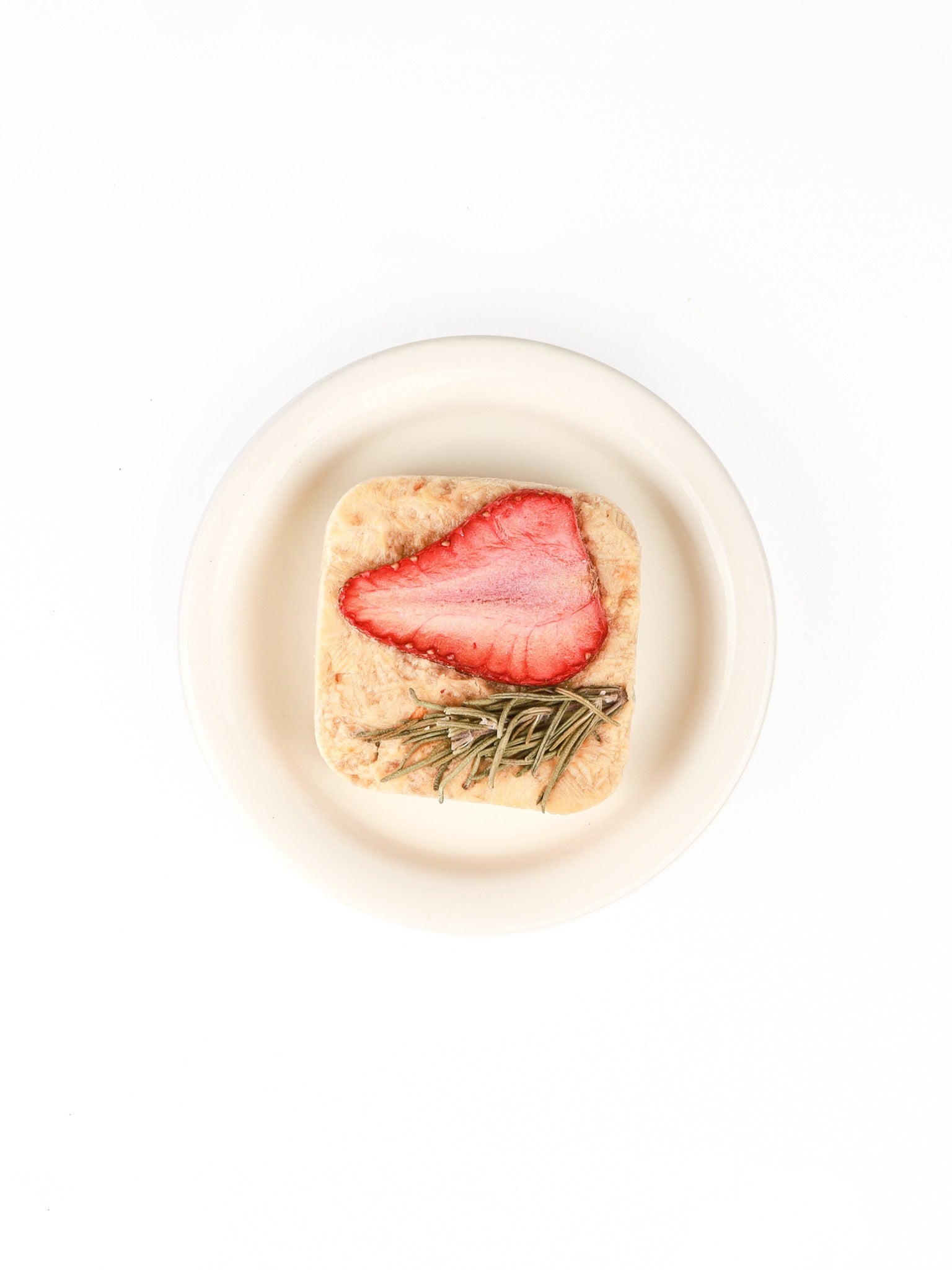 chewtrue salmon patties strawberry bell pepper